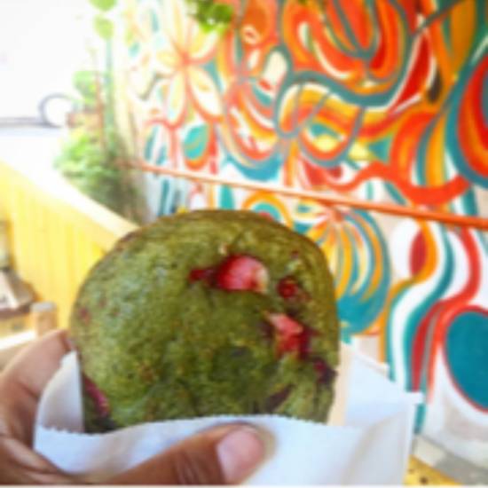Order Green Tea Strawberry Chocolate Chip  food online from Yuko Kitchen Dtla store, Los Angeles on bringmethat.com
