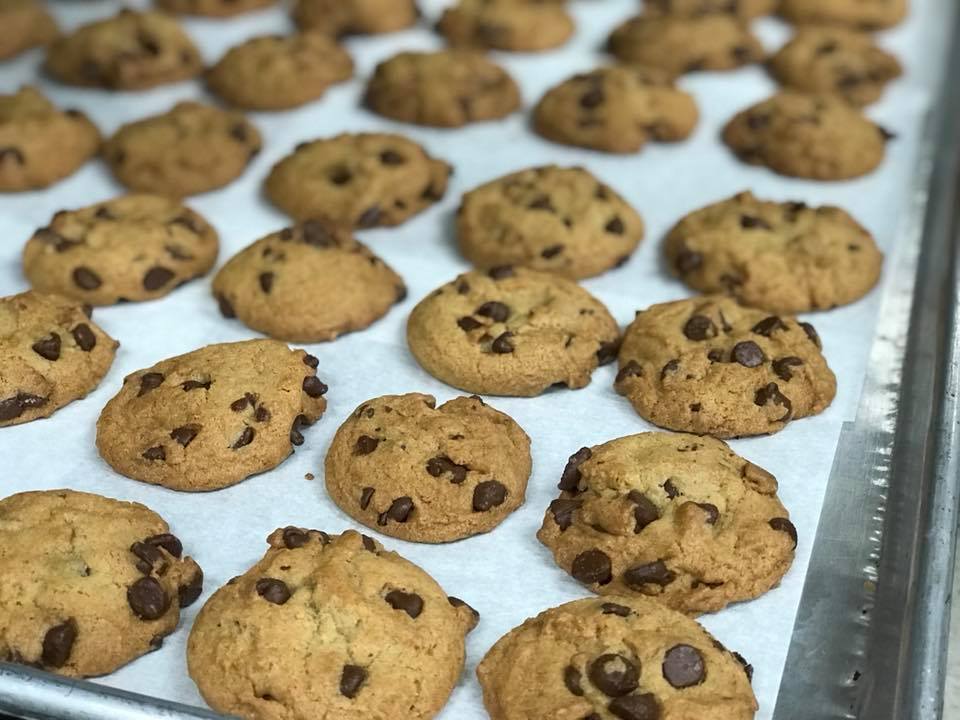 Order Chocolate Chip Cookies food online from Vocelli Pizza store, Charlottesville on bringmethat.com