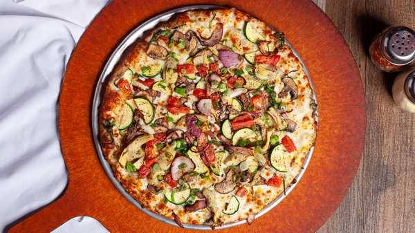Order Gourmet Veggie Pizza (Personal) food online from Round Table Pizza store, Novato on bringmethat.com