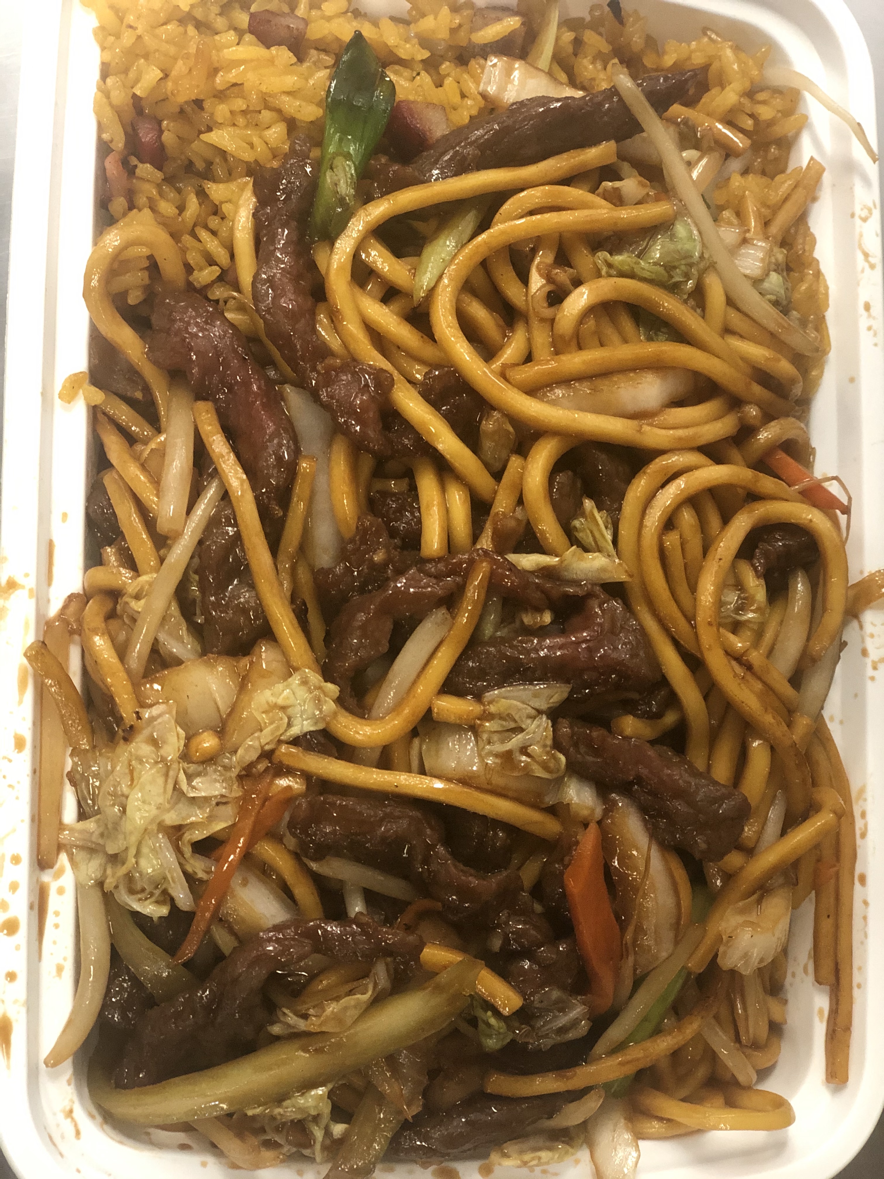Order  Beef lo mein combination  food online from New 888 kitchen store, Maspeth on bringmethat.com