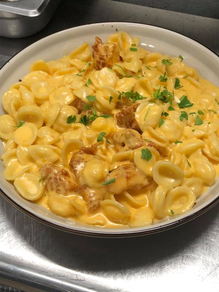 Order Mac and Cheese Entree food online from Bonfire Grille store, Milford on bringmethat.com