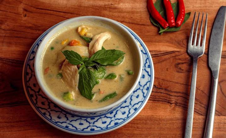 Order Green Curry food online from Siri Thai Two store, Palatine on bringmethat.com