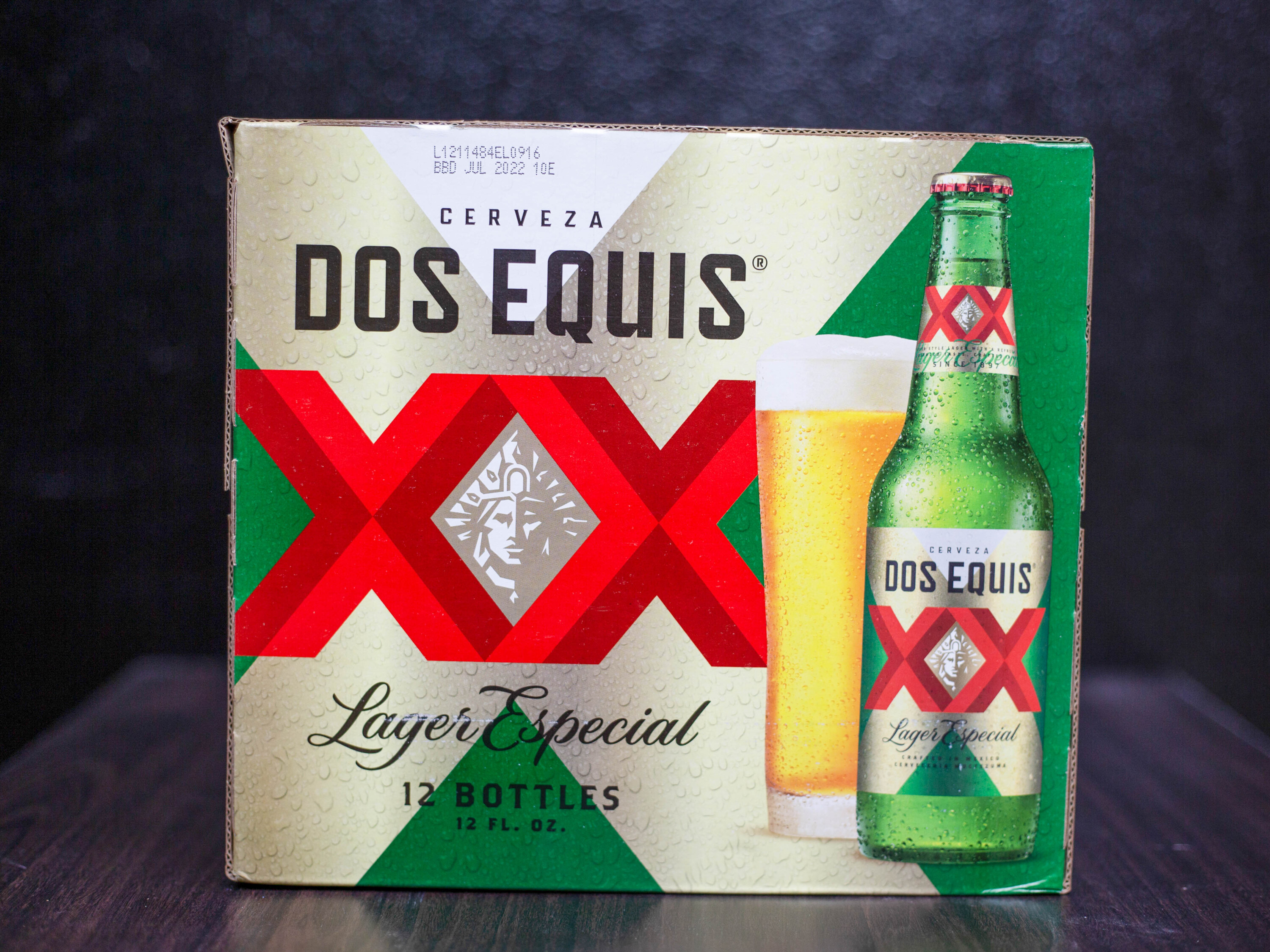 Order 12 oz. Dos Equis Lager Especial food online from Tony Liquor Store store, Chicago Ridge on bringmethat.com