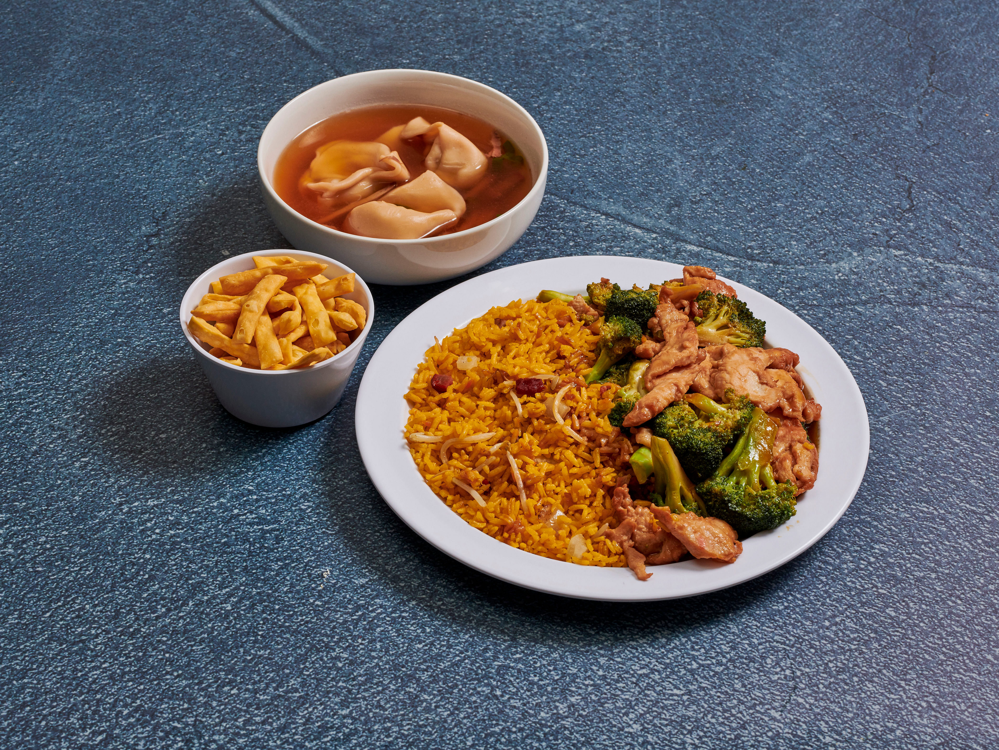 Order 4. Chicken with Broccoli Combo food online from Peking Express store, Jamaica on bringmethat.com