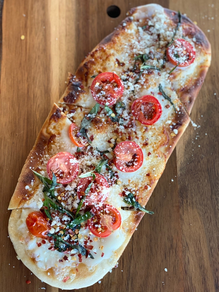 Order Tomato Basil Flatbread food online from Slaters 50/50 store, Fresno on bringmethat.com