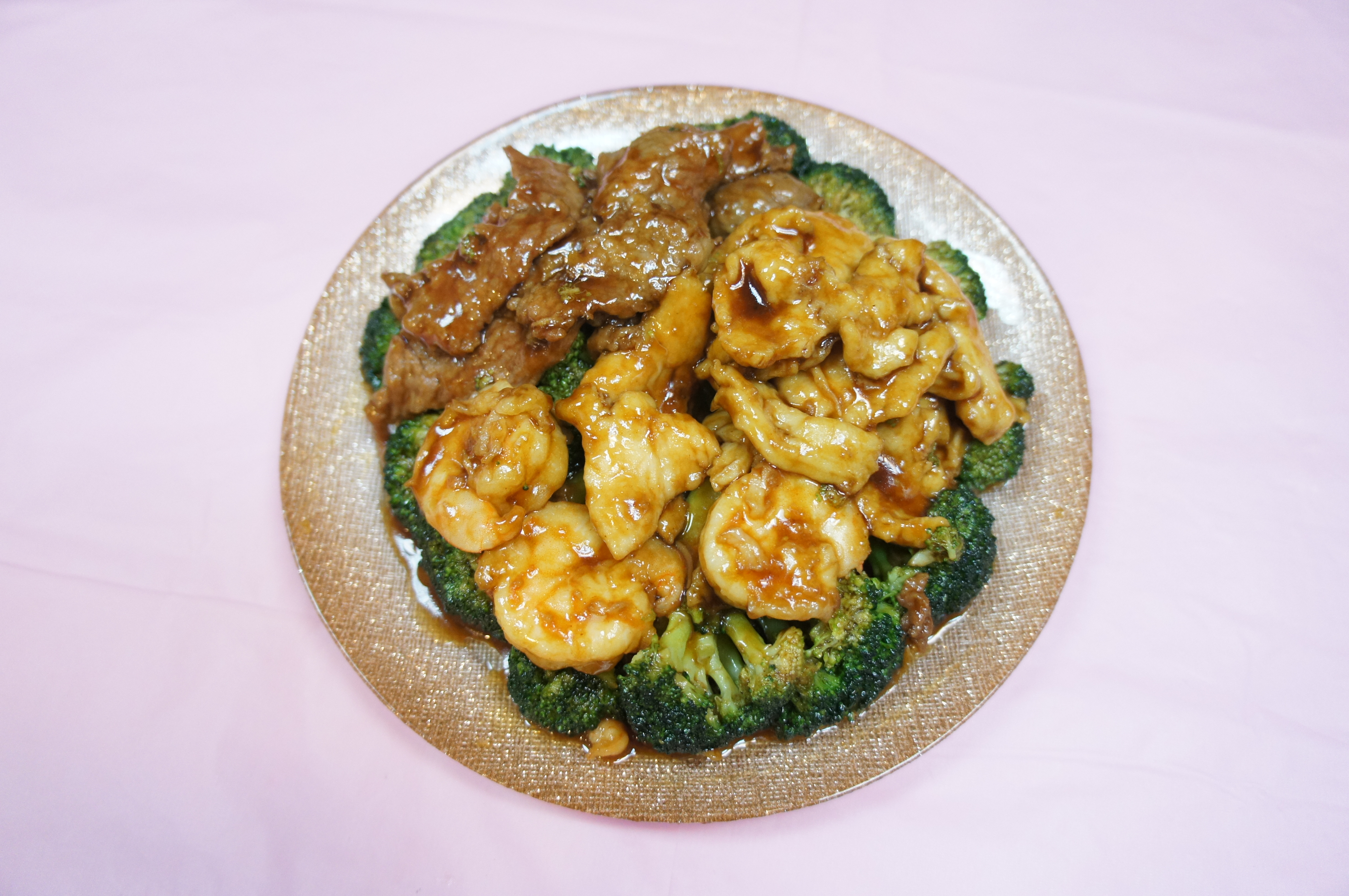 Order S2. Shrimp, Chicken and Beef with Broccoli Special food online from Zhengs China Express store, Randallstown on bringmethat.com