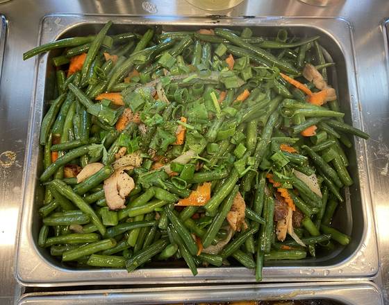 Order Stir fried string bean with chicken (Đậu ve xào gà) food online from Que Huong Fast Food store, San Jose on bringmethat.com