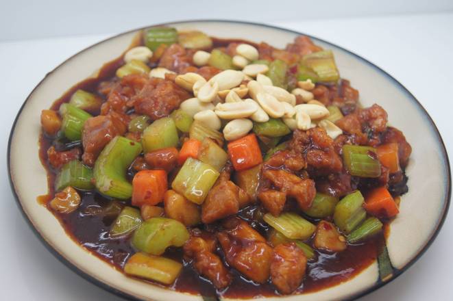Order Kung Pao Chicken 宮保雞 food online from Uncle Chen's Chinese Restaurant store, State College on bringmethat.com