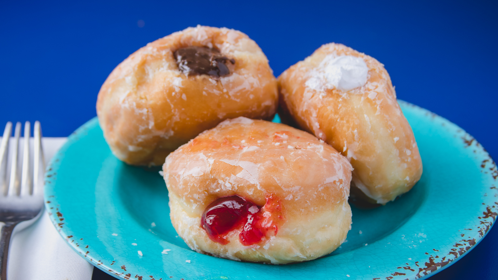 Order Strawberry Filled Donut food online from Ashley Donuts store, Houston on bringmethat.com