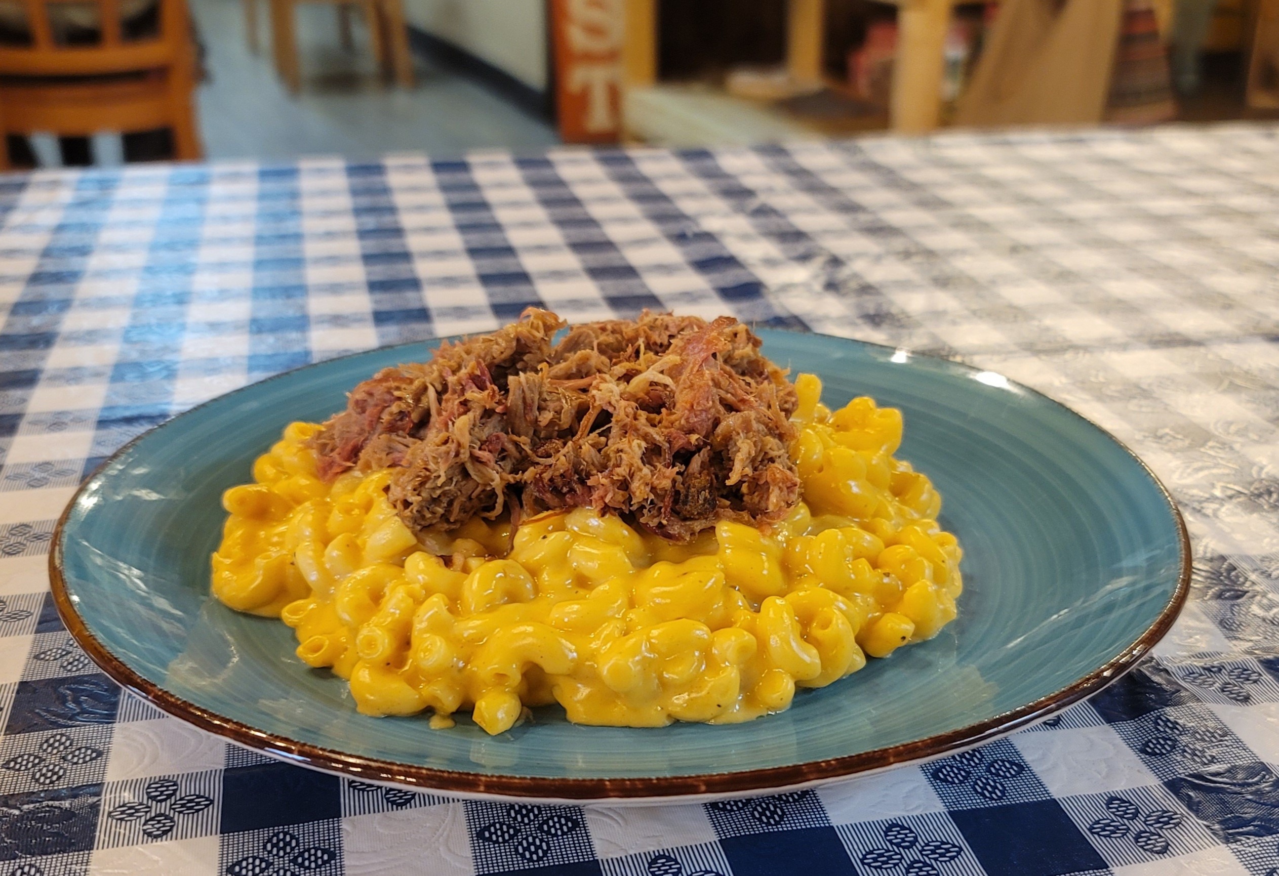 Order Mac N Cheese and Pulled Pork food online from Little Rock Stock Cafe store, Wauconda on bringmethat.com