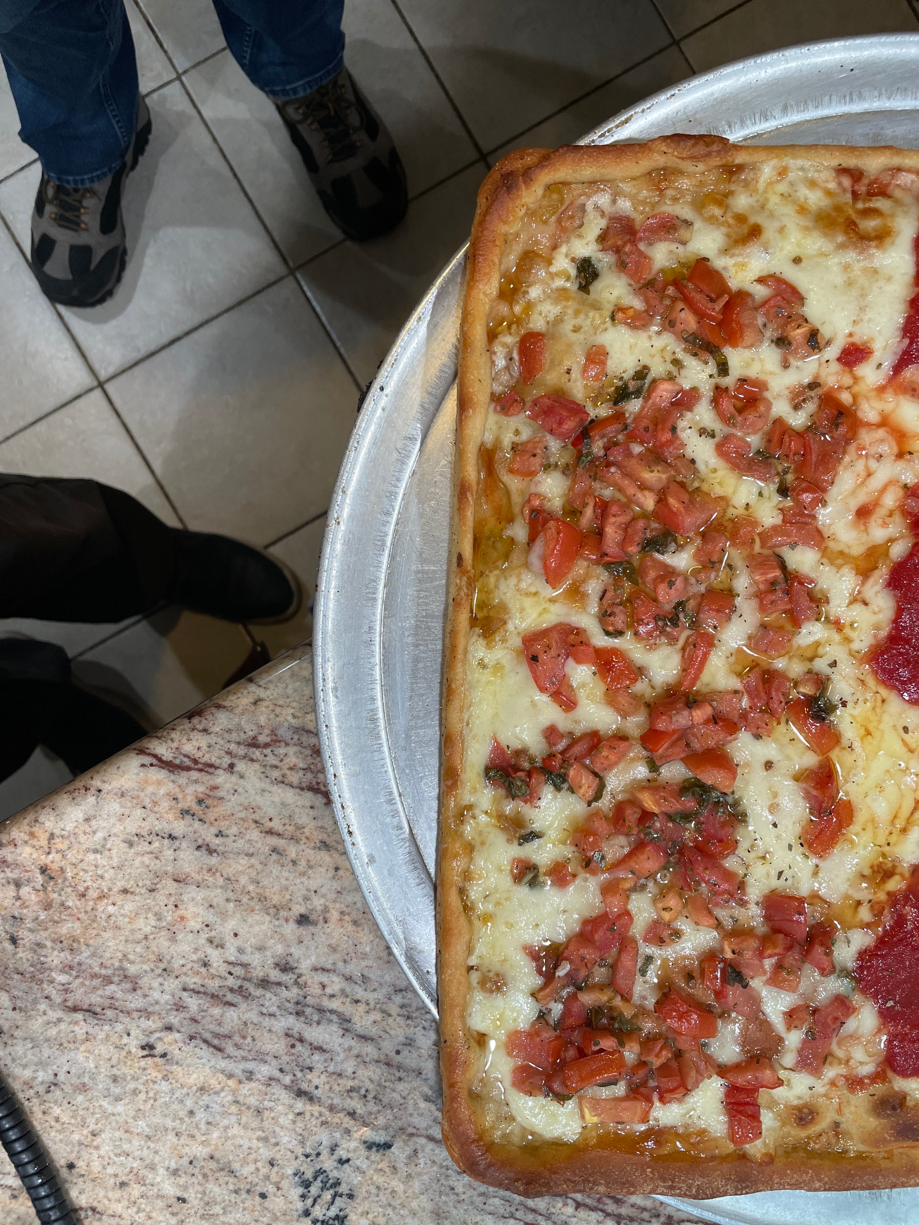 Order Bruschetta Pizza - Large food online from La Strada Cafe store, Neshanic Station on bringmethat.com