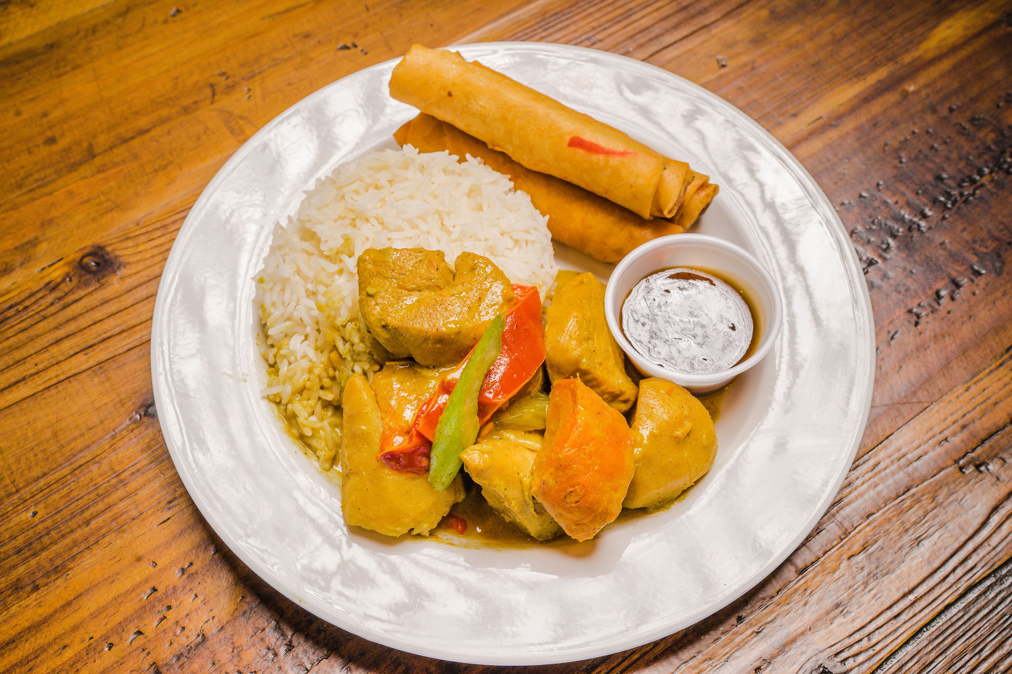 Order 3. Chicken Curry food online from Elsie Egg Rolls store, Hutto on bringmethat.com