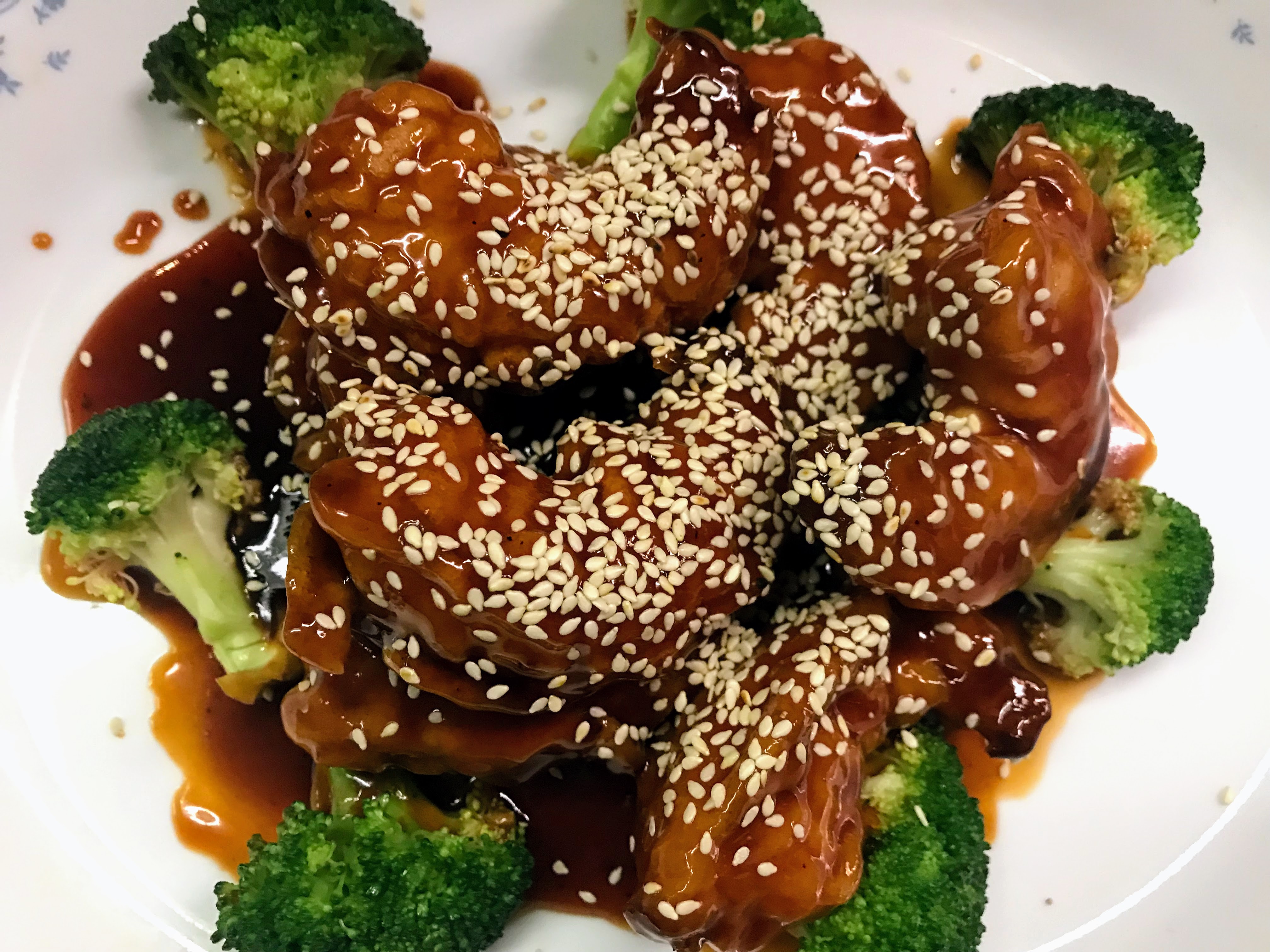 Order F13. Sesame Shrimp food online from Hunan Delight Restaurant store, Vienna on bringmethat.com