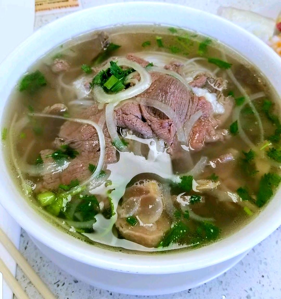 Order P2. Special Pho food online from I Love Pho Menudo And Taco store, Fresno on bringmethat.com