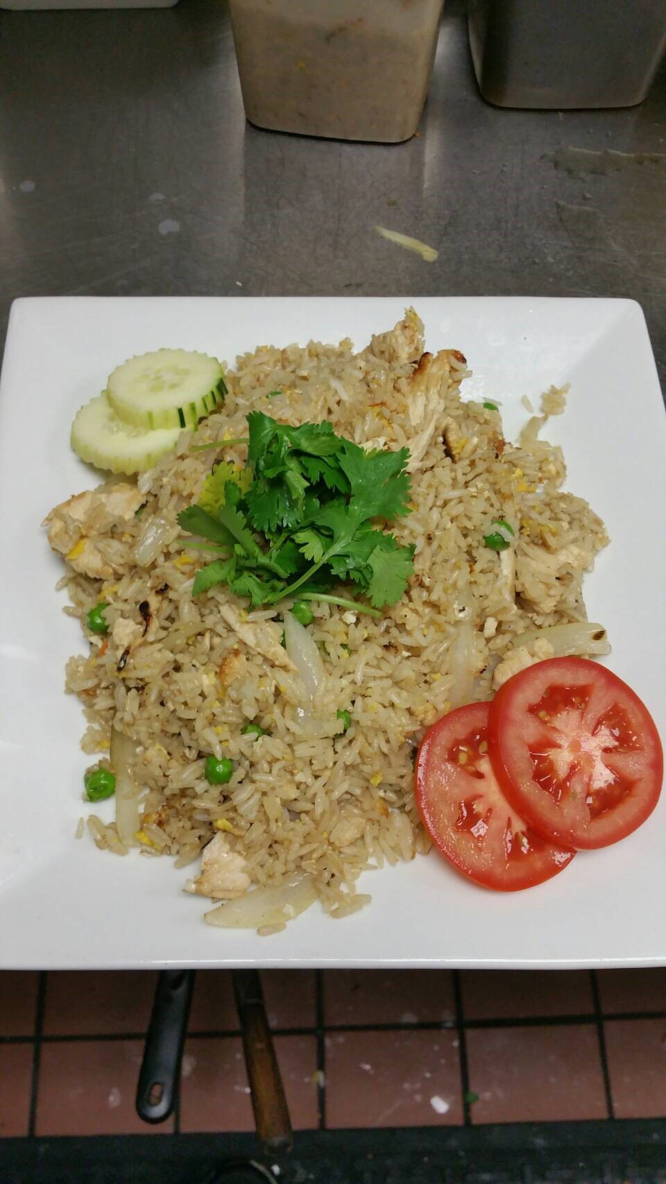 Order R2. Fried Rice food online from Thai Quality Restaurant store, Oxnard on bringmethat.com