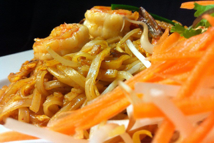 Order Traditional Pad Thai food online from Red Curry Thai Restaurant store, Marietta on bringmethat.com