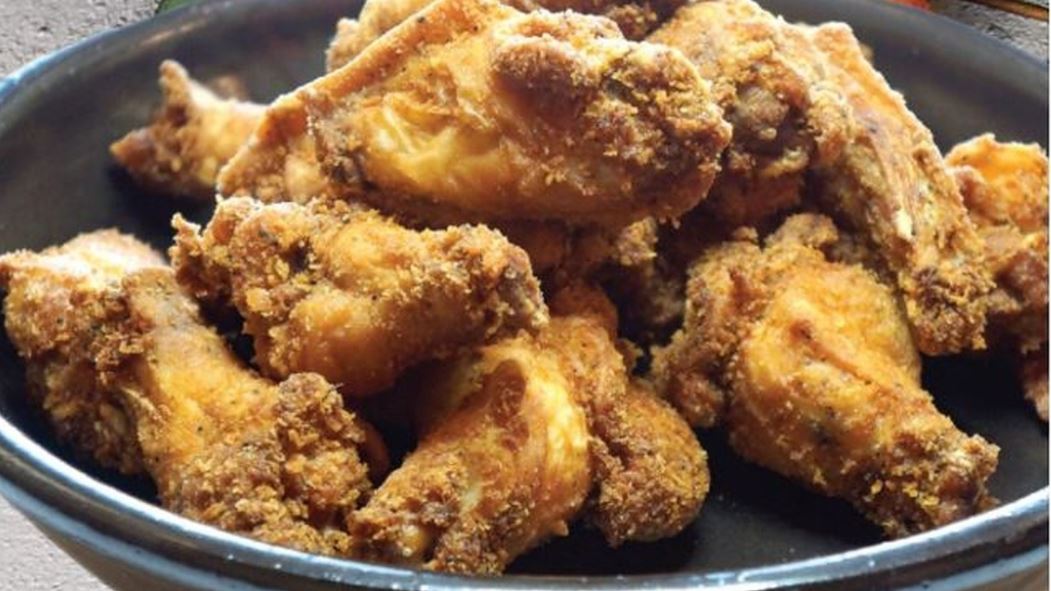 Order Original Fried Chicken 프라이드 치킨 food online from Pyeong Chang Tofu store, Berkeley on bringmethat.com