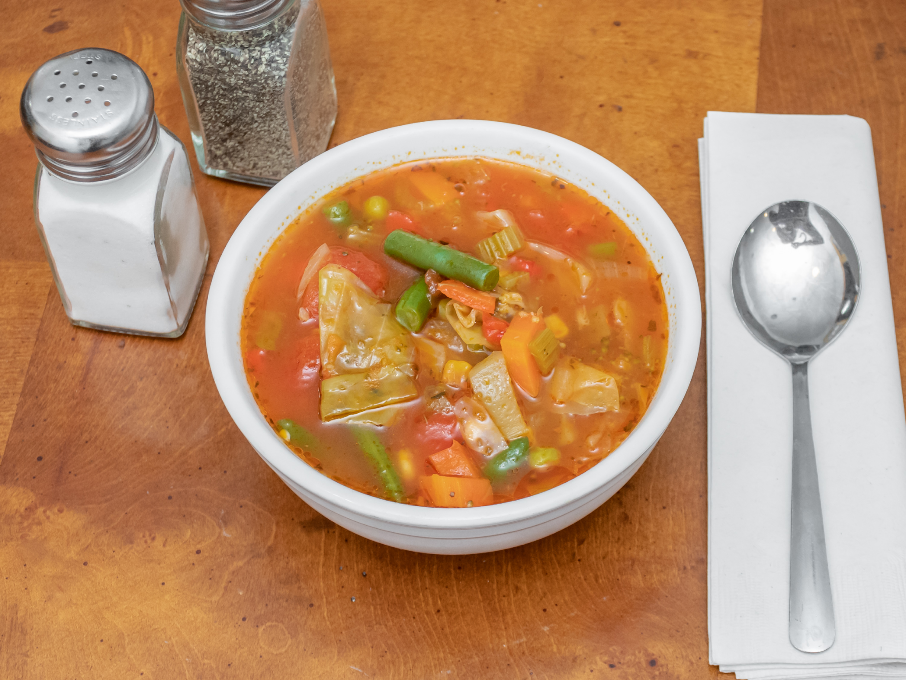 Order Garden Veggie Soup food online from Palmers Deli & Market, Kaleidoscope at the Hub store, Des Moines on bringmethat.com