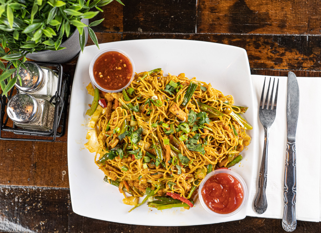 Order Chicken Chow-mein food online from The Momo World store, Chicago on bringmethat.com