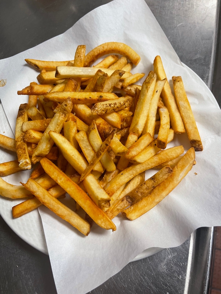 Order French Fries food online from New York J and P Pizza store, Mount Airy on bringmethat.com