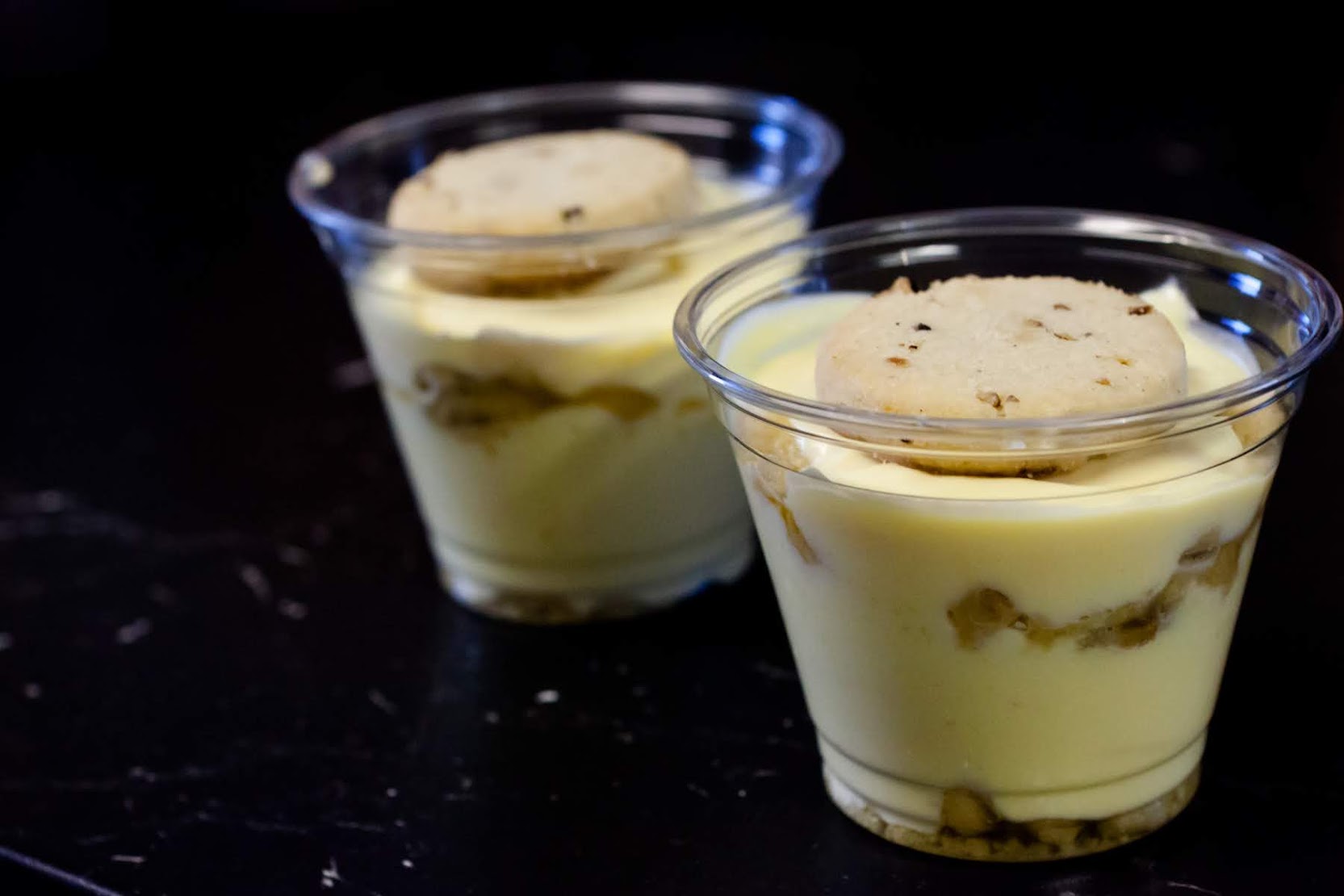 Order Banana Pudding food online from Deux Wings store, Easton on bringmethat.com