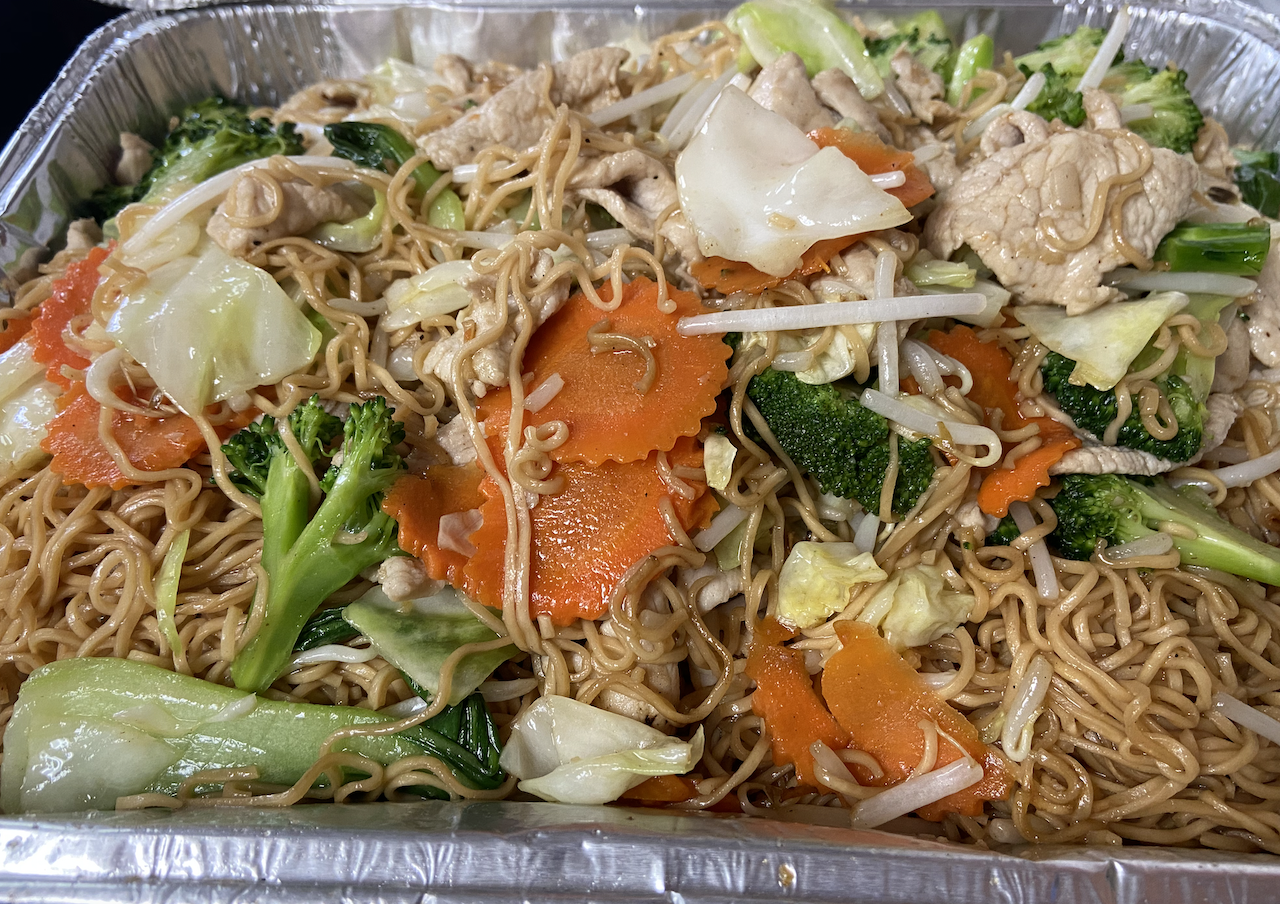 Order Party Tray : NOODLE - Chowmein Noodle food online from Sriracha Thai Restaurant store, Carson on bringmethat.com