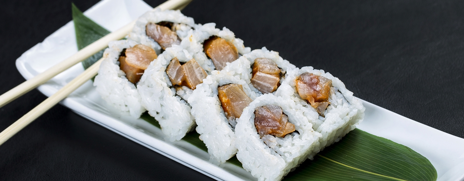 Order Spicy Yellowtail Roll food online from PB Sushi store, San Diego on bringmethat.com