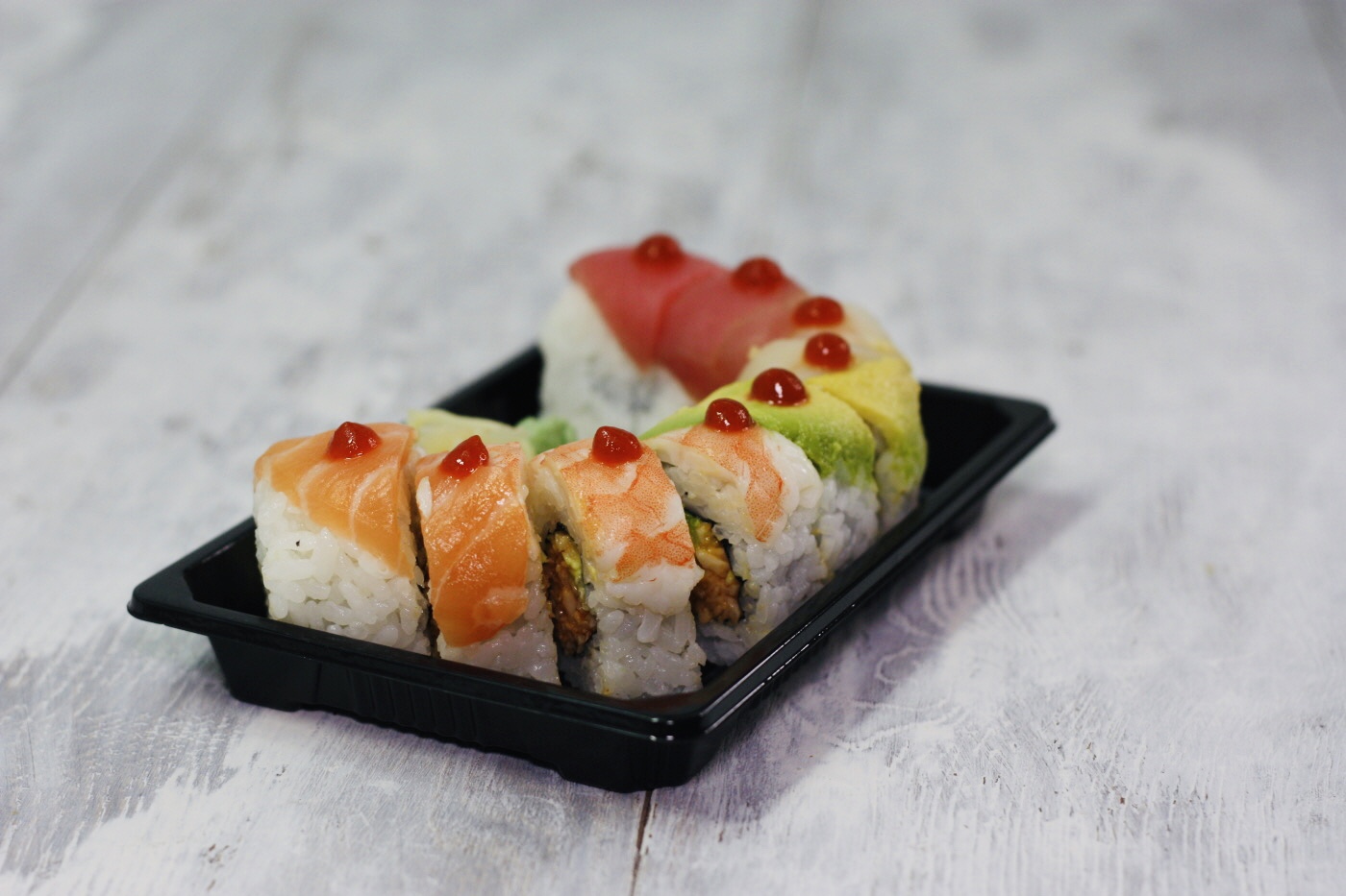 Order Spicy Rainbow Roll food online from Sushi N Grill store, Bakersfield on bringmethat.com