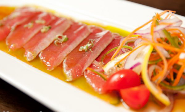 Order Tuna Tataki Appetizer food online from Izumi Japanese Restaurant store, Youngstown on bringmethat.com