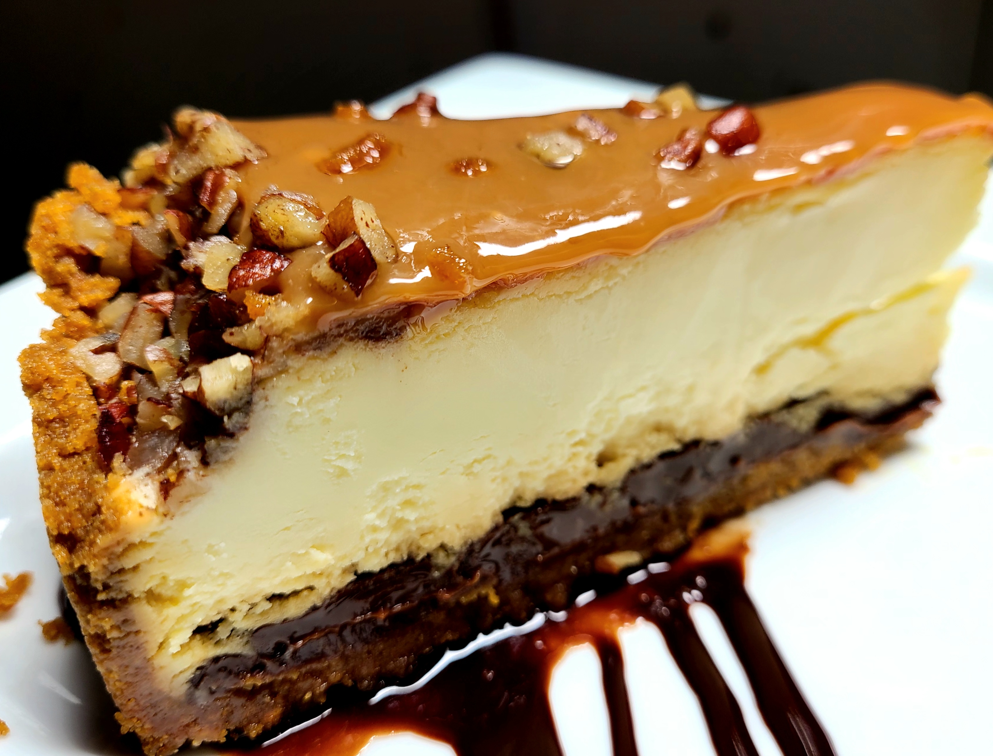 Order Caramel Cheesecake food online from Tavern on the Bay at Harrison's Landing store, Corpus Christi on bringmethat.com