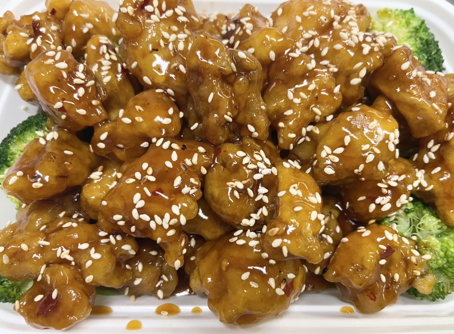 Order K1. Sesame Chicken  food online from A Bite of Xian store, Troy on bringmethat.com