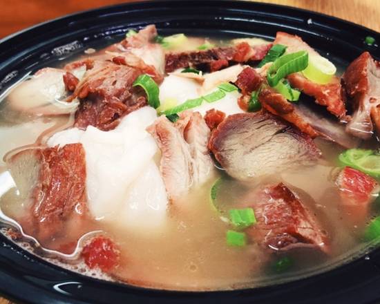 Order Roasted Pork Noodle Soup.  叉烧汤粉 food online from China Boy store, Washington on bringmethat.com