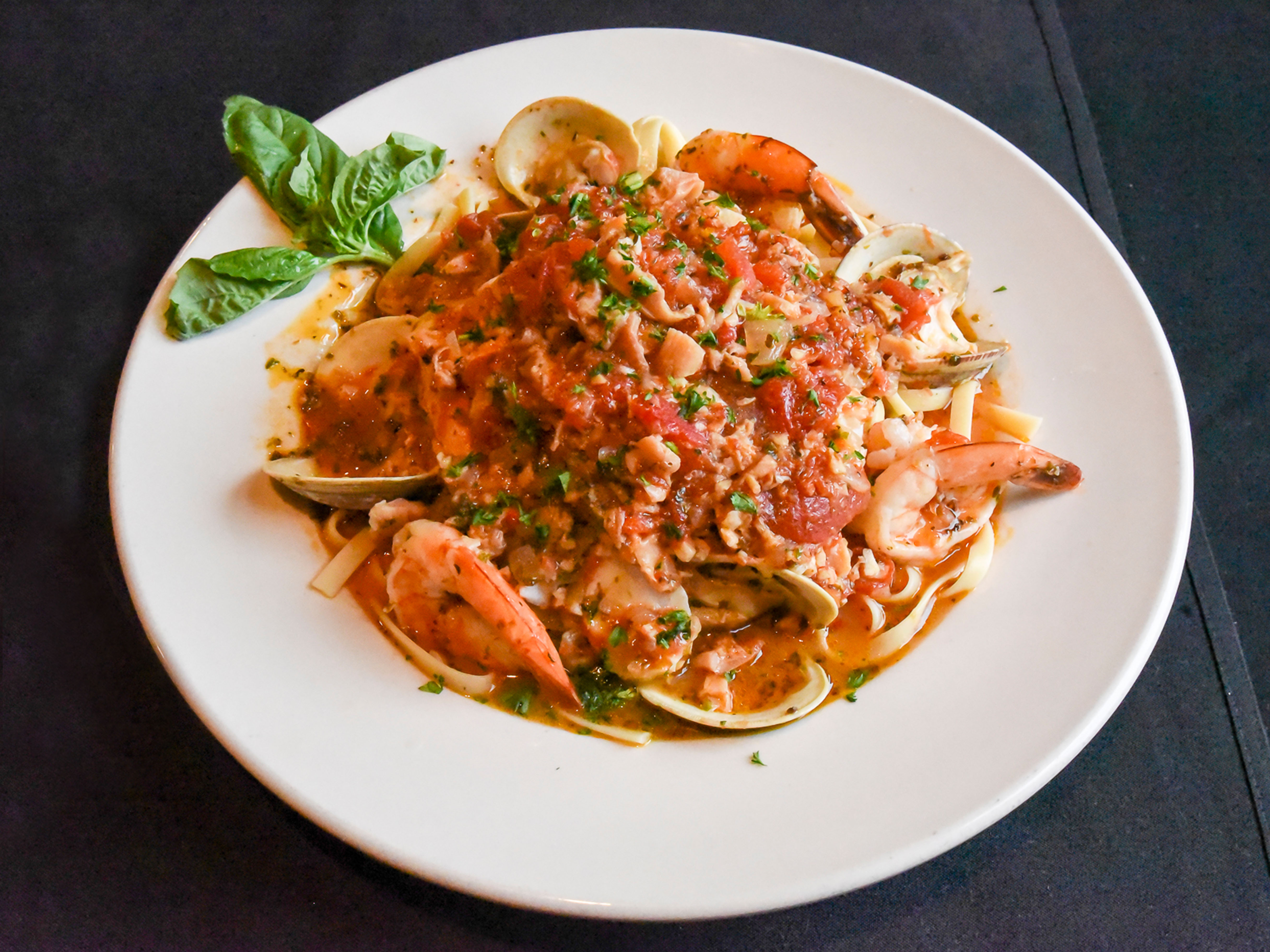 Order Seafood Fra Diavolo food online from Rizzi Restaurant store, Rochester on bringmethat.com