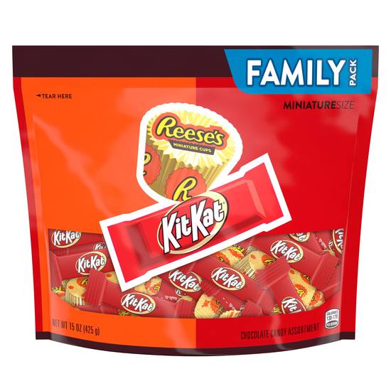 Order Reese's and Kit Kat Chocolate Candy Assortment, 15 OZ, 45 CT food online from CVS store, ROCKFORD on bringmethat.com