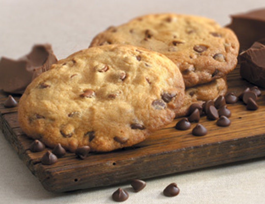 Order Chocolate Chip Cookie food online from Earl Of Sandwich store, Tampa on bringmethat.com