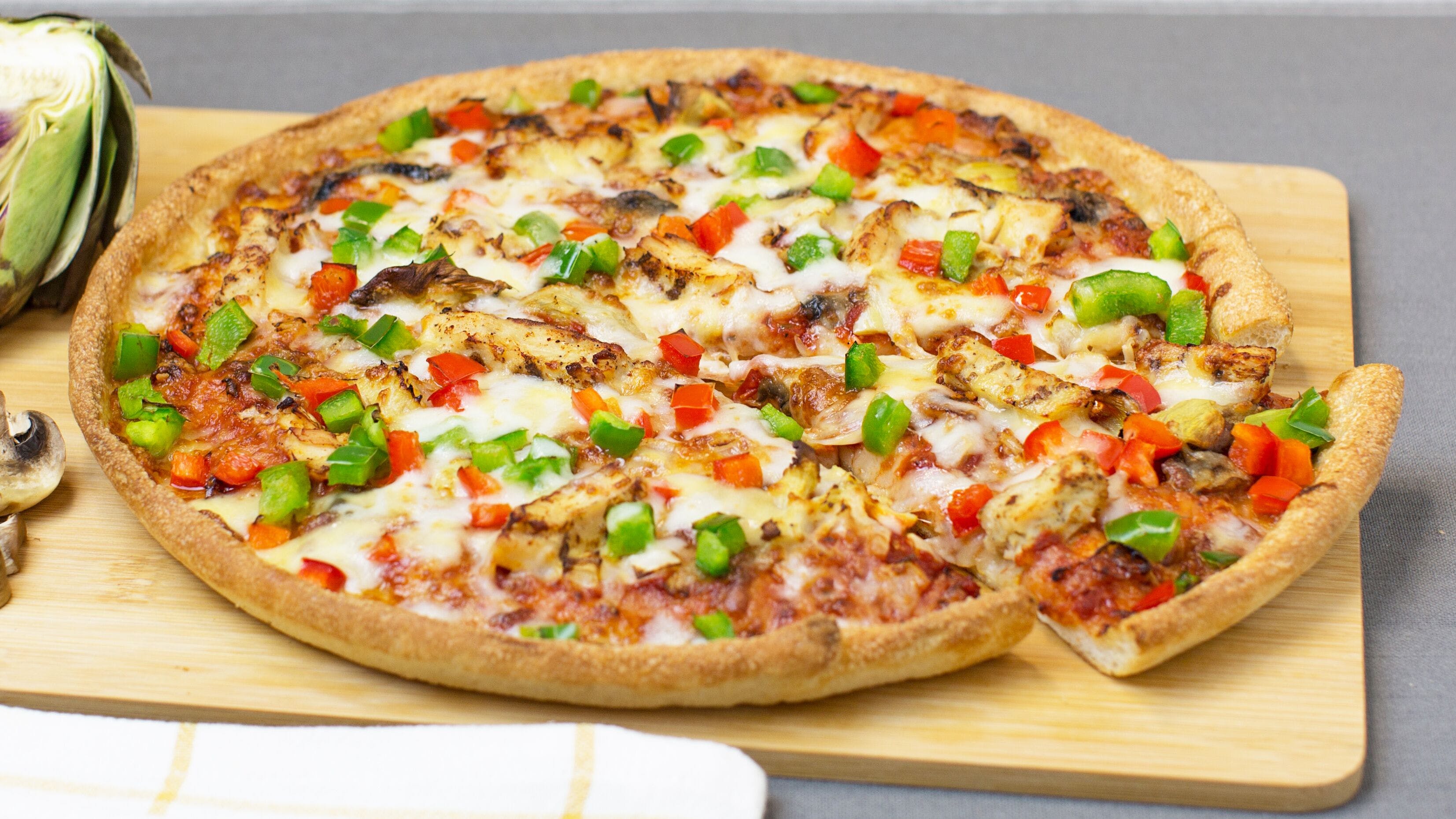 Order BBQ Chicken Bonanza Pizza - Personal 8'' food online from Sarpino's Pizzeria store, Chicago on bringmethat.com