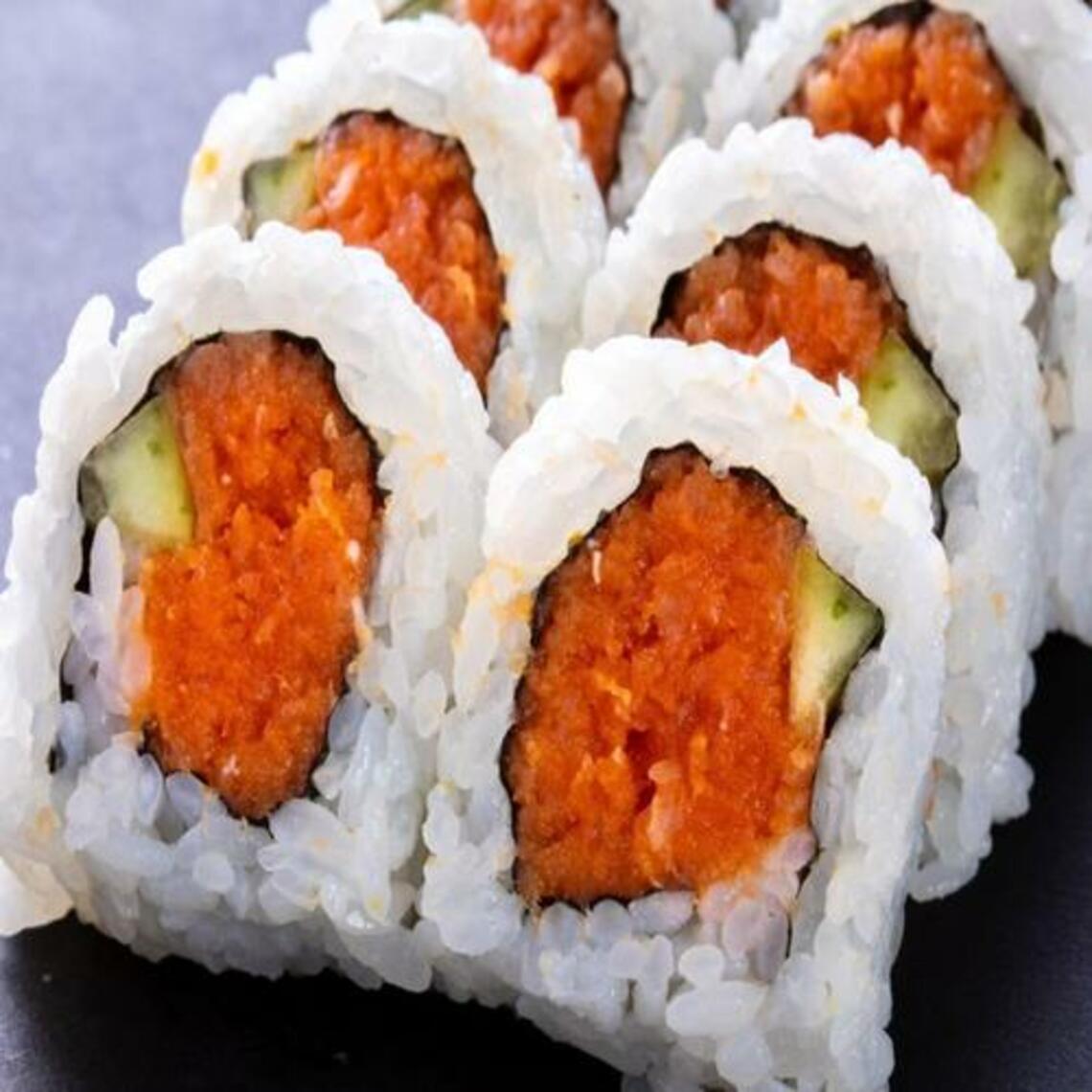Order (e039) Spicy Tuna Roll food online from Sushi Stop store, Los Angeles on bringmethat.com