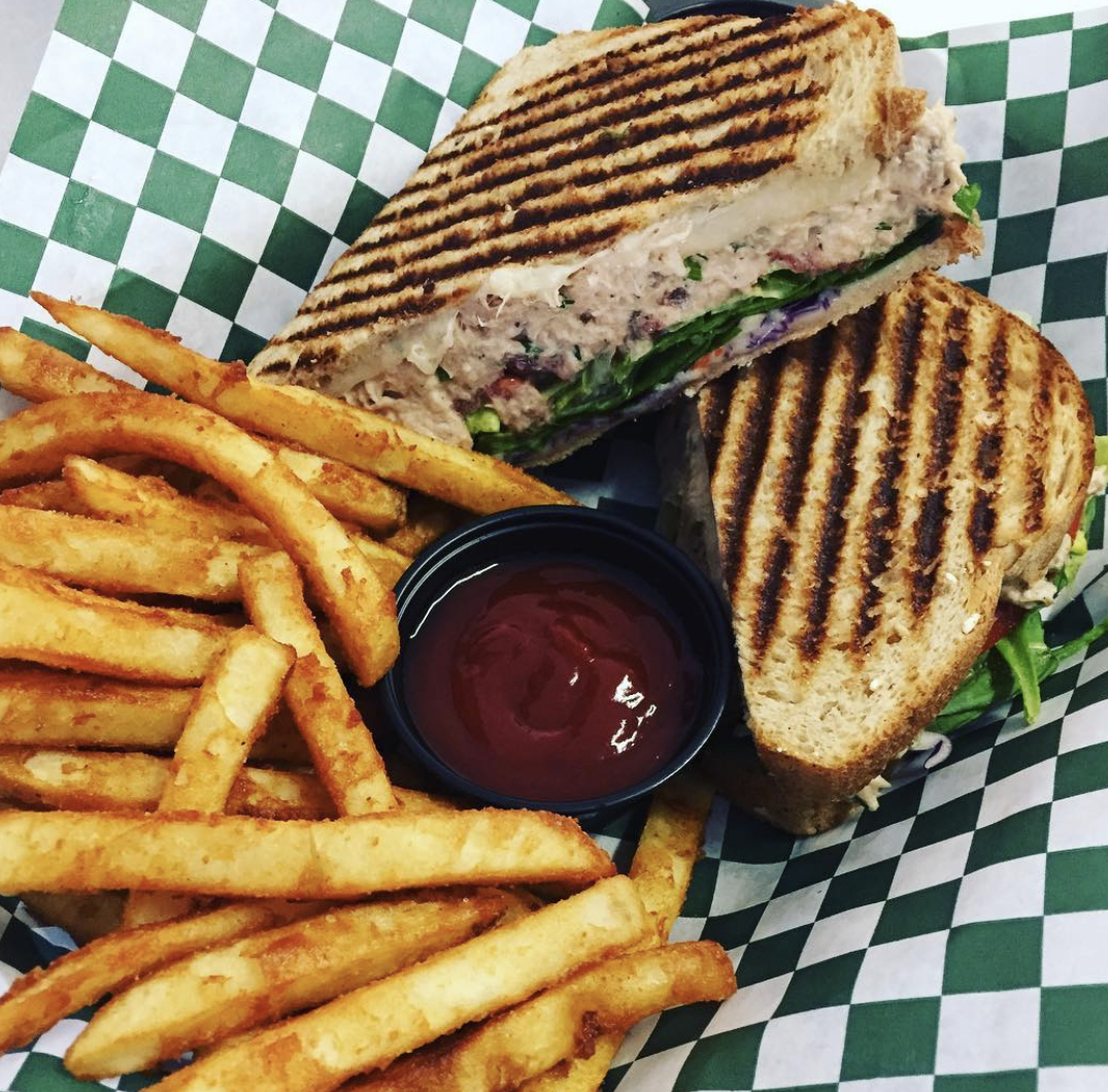 Order Tuna Panini food online from Courtside Caffe store, Los Angeles on bringmethat.com
