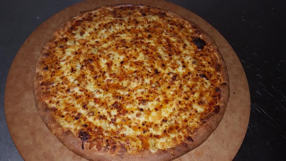 Order Cheese Pizza - Small 10'' food online from Cuzins Pizza store, Seekonk on bringmethat.com