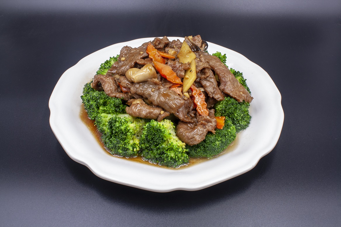 Order 59. Beef with Broccoli food online from East Garden store, Los Angeles on bringmethat.com