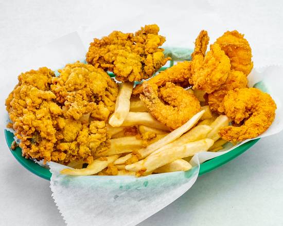 Order Fried Combo food online from Yami Crab store, McDonough on bringmethat.com