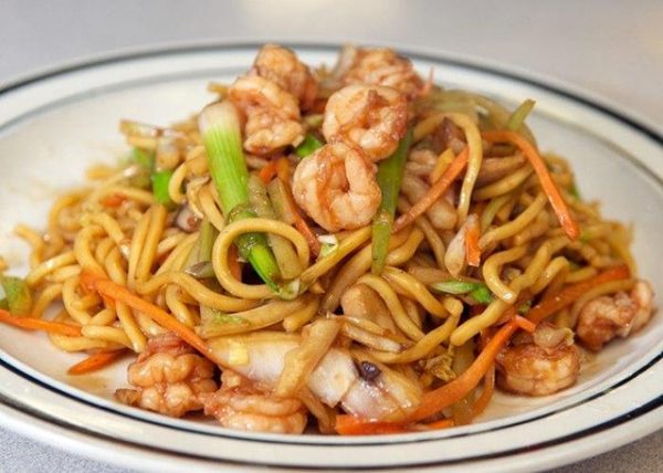 Order 224. Shrimp Lo Mein food online from Iron Chef store, Phoenix on bringmethat.com