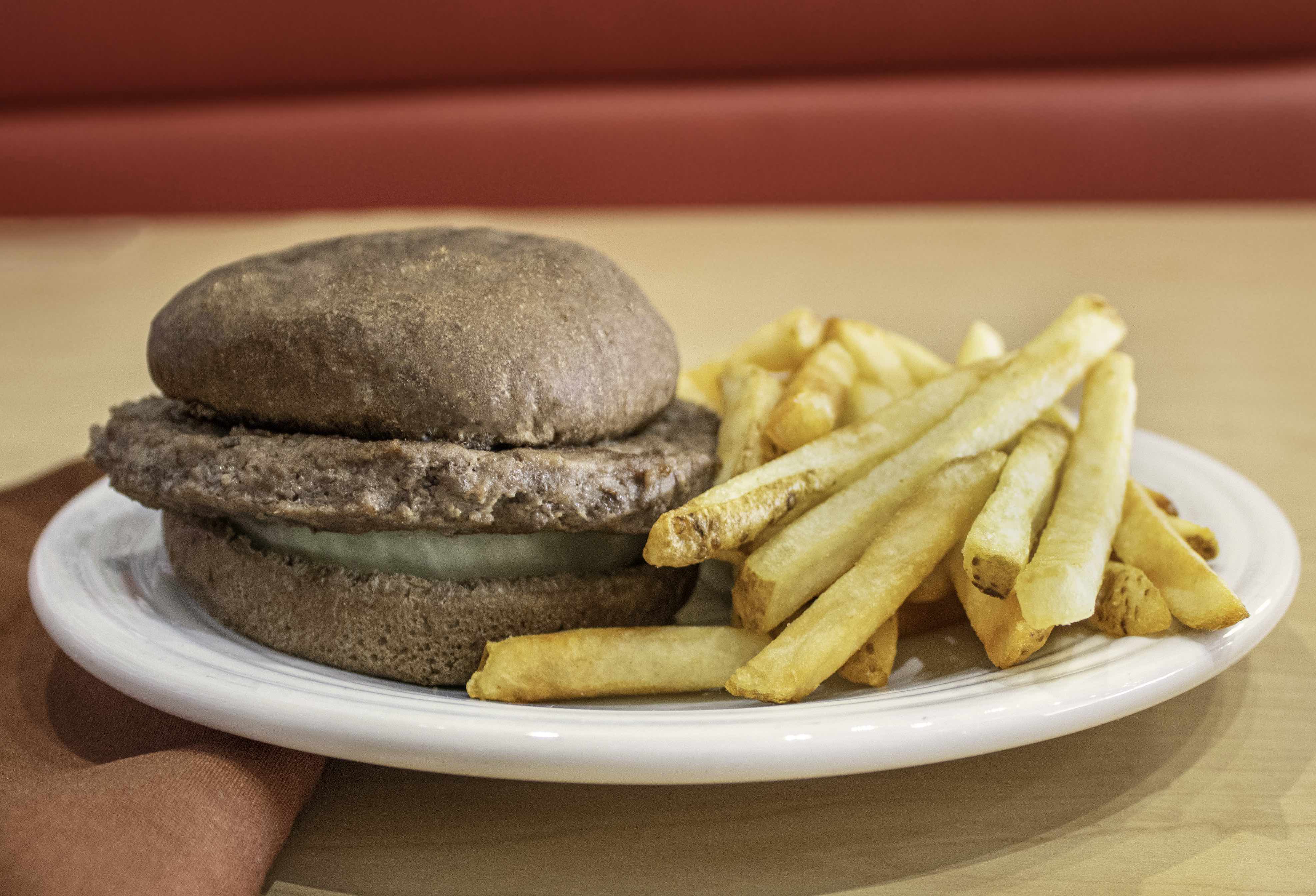 Order Brawny Lad Burger food online from Big Boy store, Southfield on bringmethat.com
