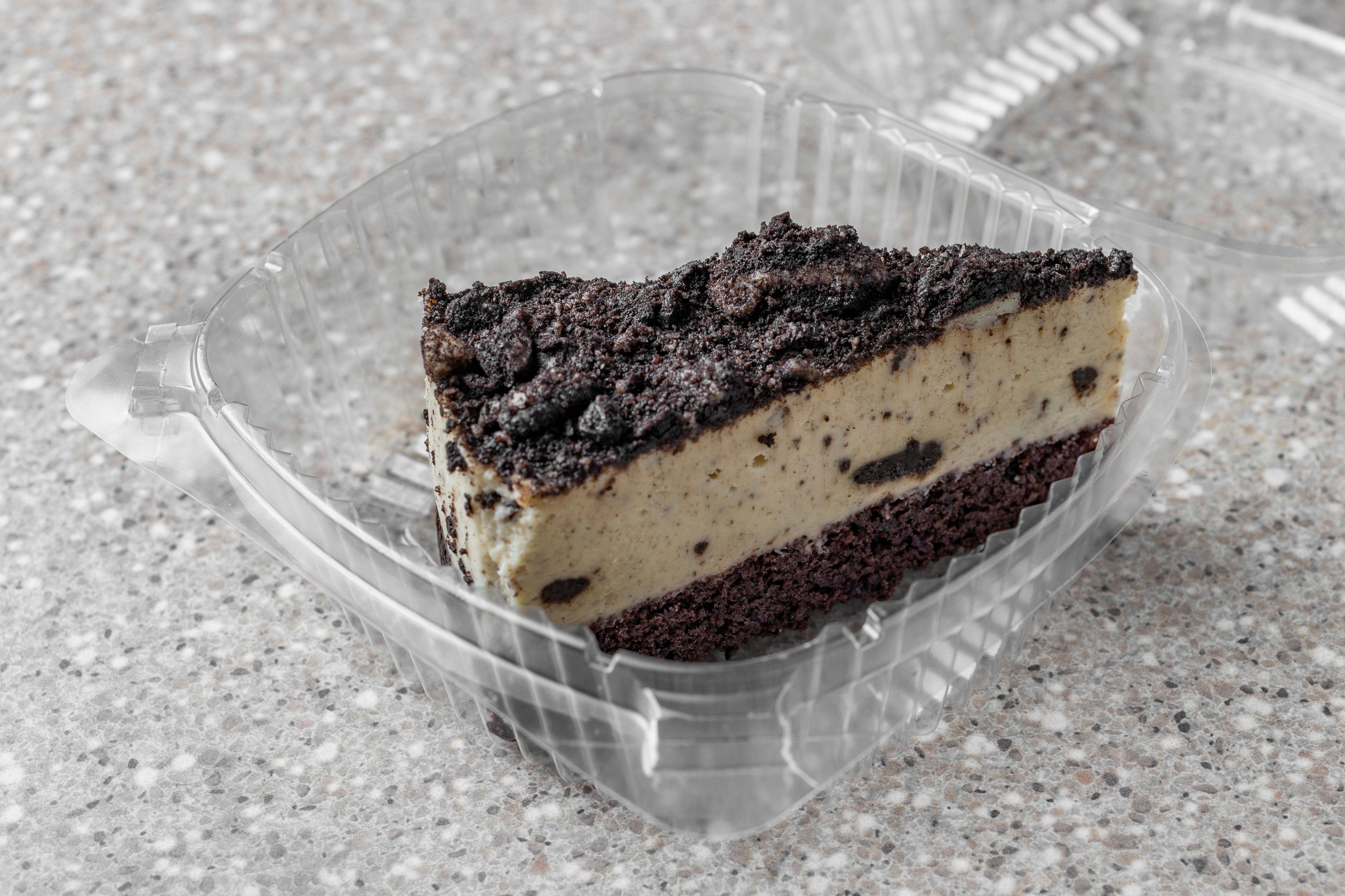 Order Oreo Cheesecake - Slice food online from Campus Pizza store, Hempstead on bringmethat.com