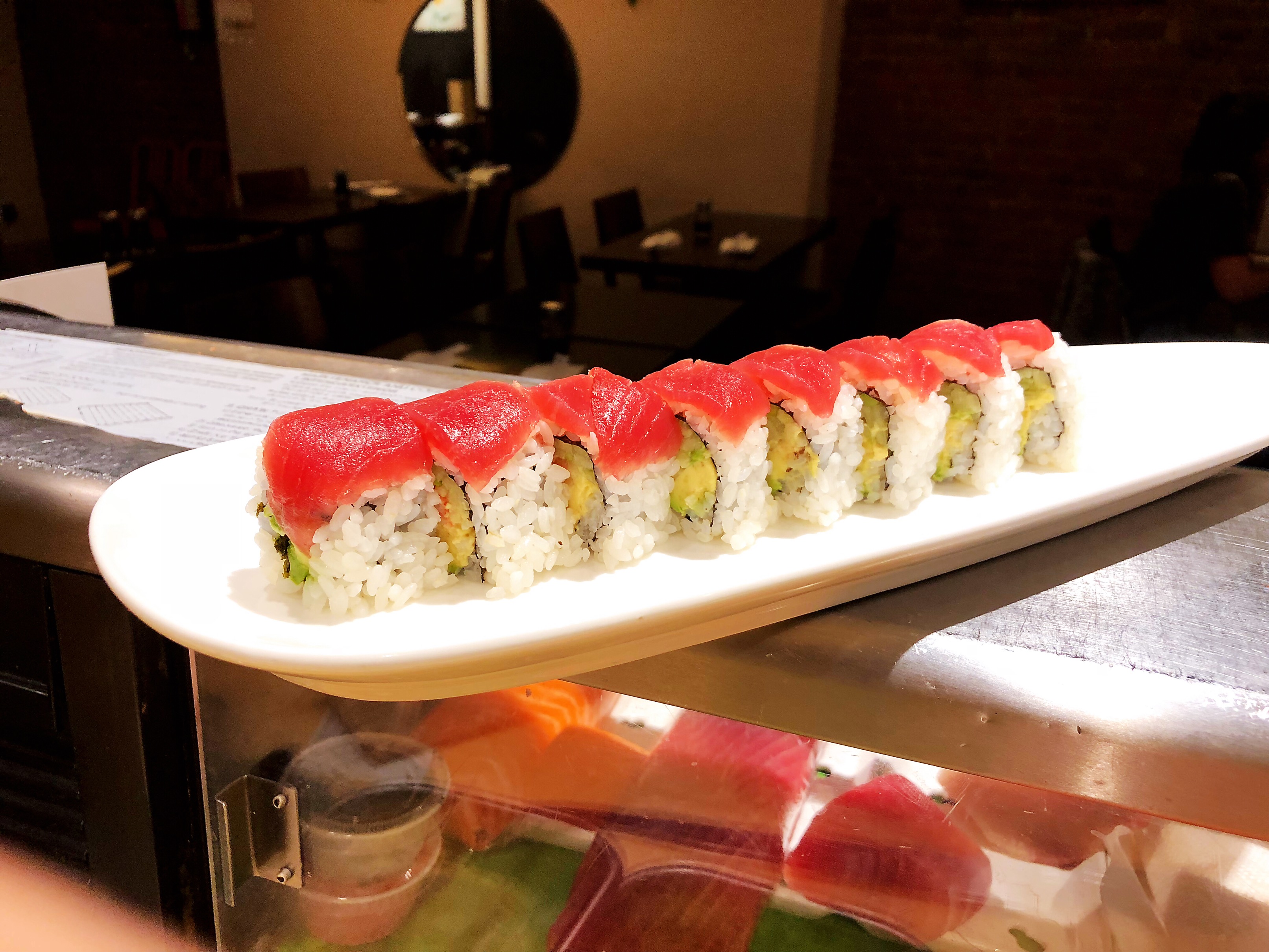 Order Fashion Roll food online from Sushi para japanese restaurant store, New York on bringmethat.com