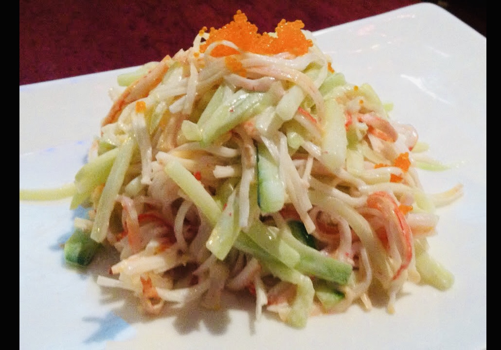 Order Kani Salad food online from Hiroto Japanese Restaurant store, Brooklyn on bringmethat.com