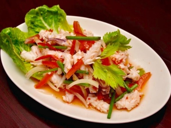 Order Yum Pla Muek Salad food online from Thai Green Village store, Frisco on bringmethat.com
