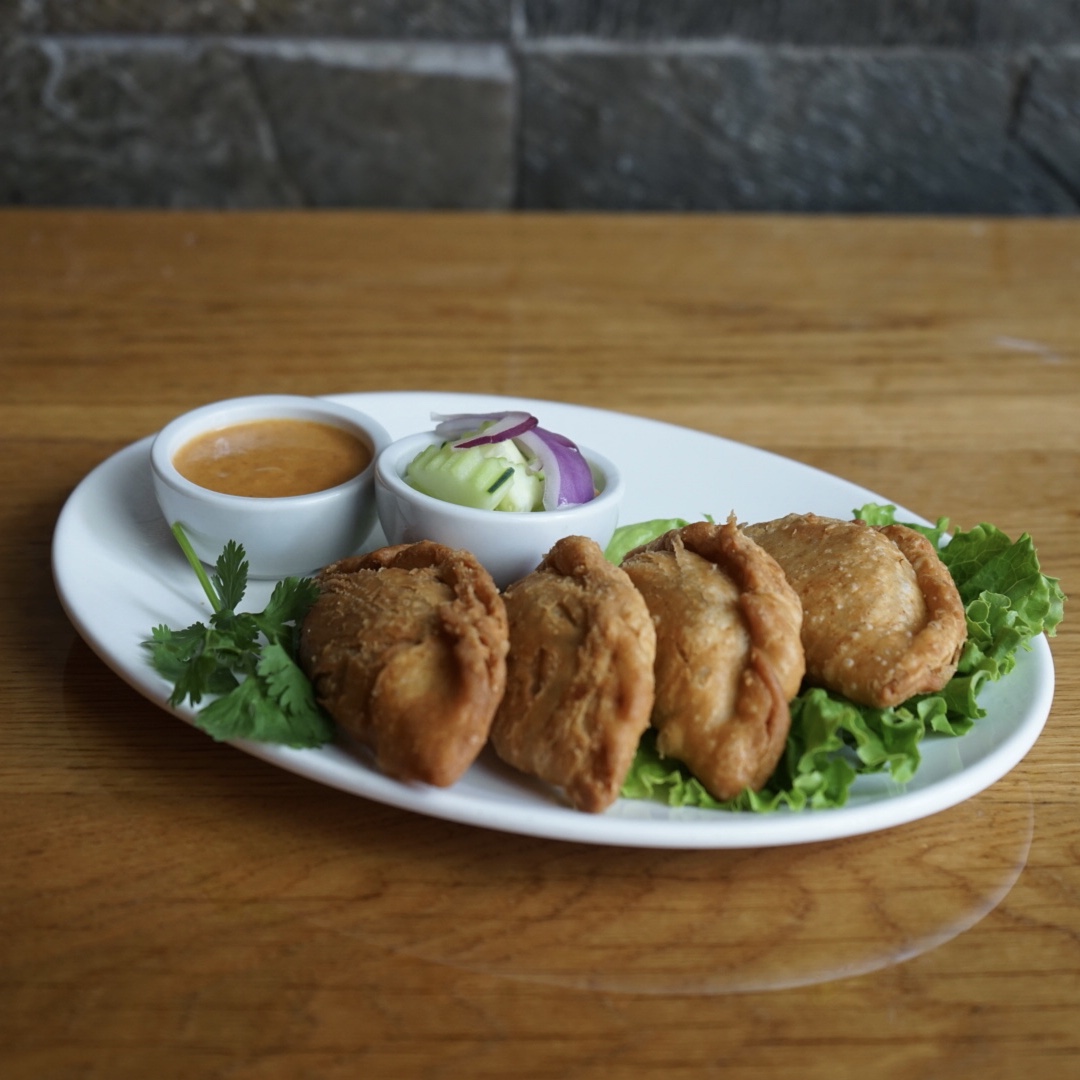 Order Thai Curry Puff food online from Lers Ros Thai store, San Francisco on bringmethat.com