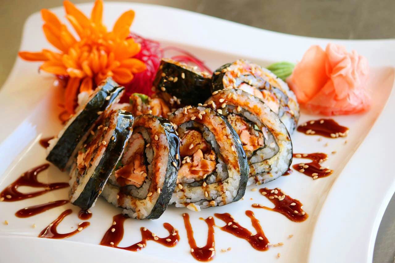 Order Dynamite Roll food online from Bento's Hibachi & Sushi Express store, Gambrills on bringmethat.com