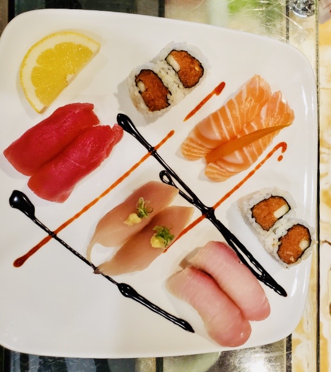 Order Sushi and Maki food online from Sakana Japanese Sushi & Grill store, La Canada Flintridge on bringmethat.com